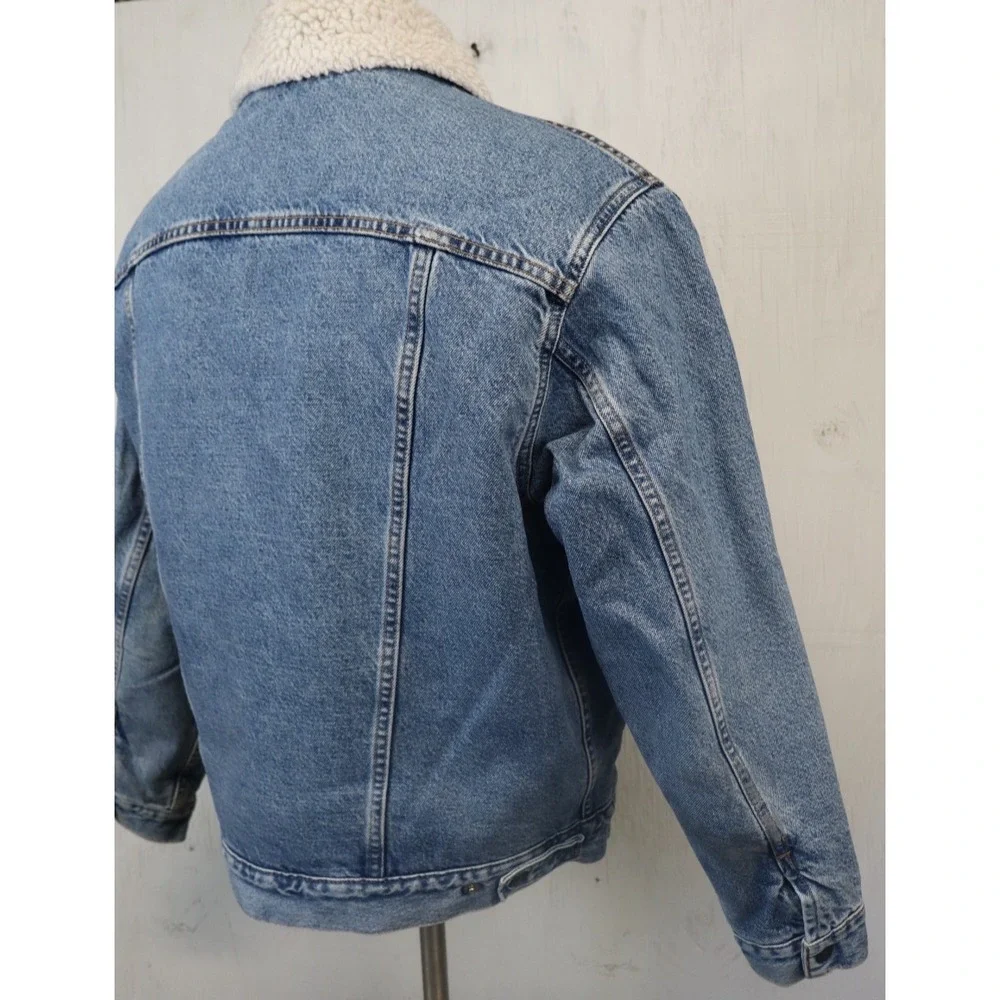 Vintage Levis Trucker Jacket Mens M Medium Blue Denim Sherpa Lined Made USA 90s